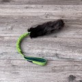 rockanddog_szarpak_dla_psa_z_futrem_owcy_neon